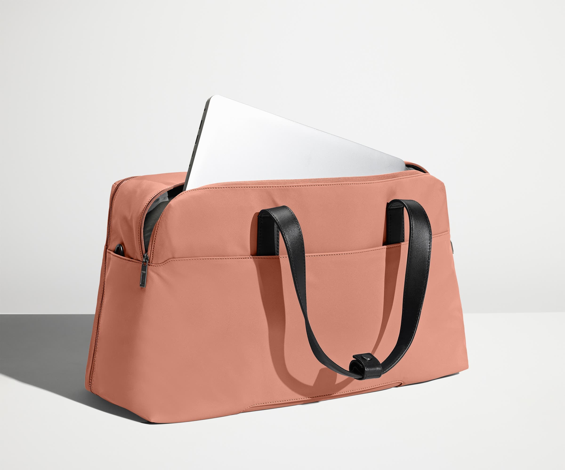 The Weekender in Clay Pink